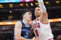 包含孟菲斯灰熊发布备战花絮，集结日队长鼓劲，NBA季后赛任务艰巨，训练强度明显提升的词条